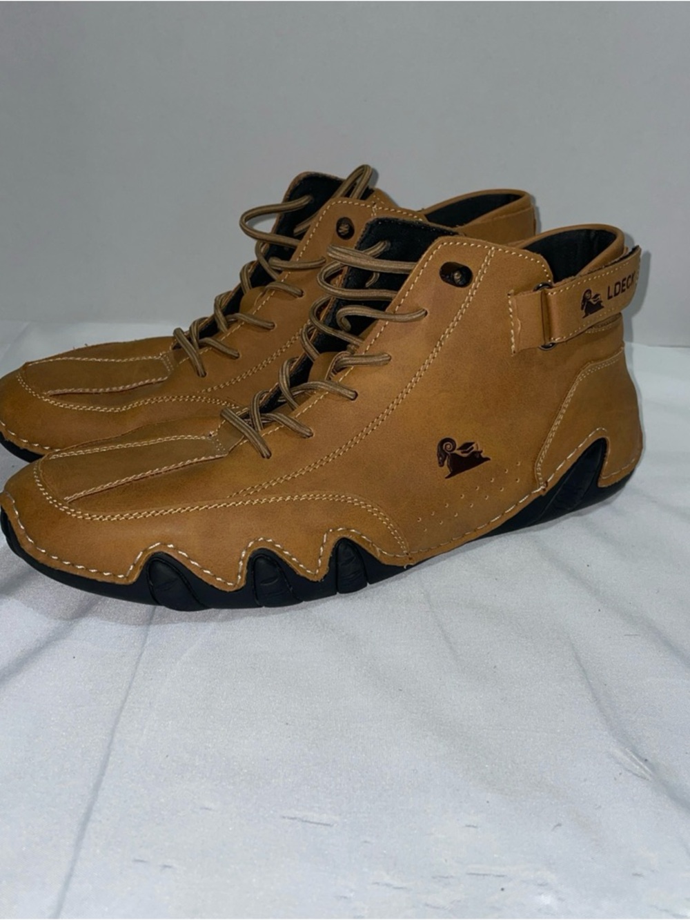 Ldeck Sports Casual Leather Sailor High Top Shoes